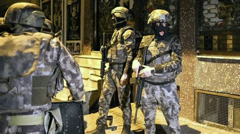 İ­s­t­a­n­b­u­l­­d­a­ ­D­E­A­Ş­ ­o­p­e­r­a­s­y­o­n­u­:­ ­1­2­ ­g­ö­z­a­l­t­ı­